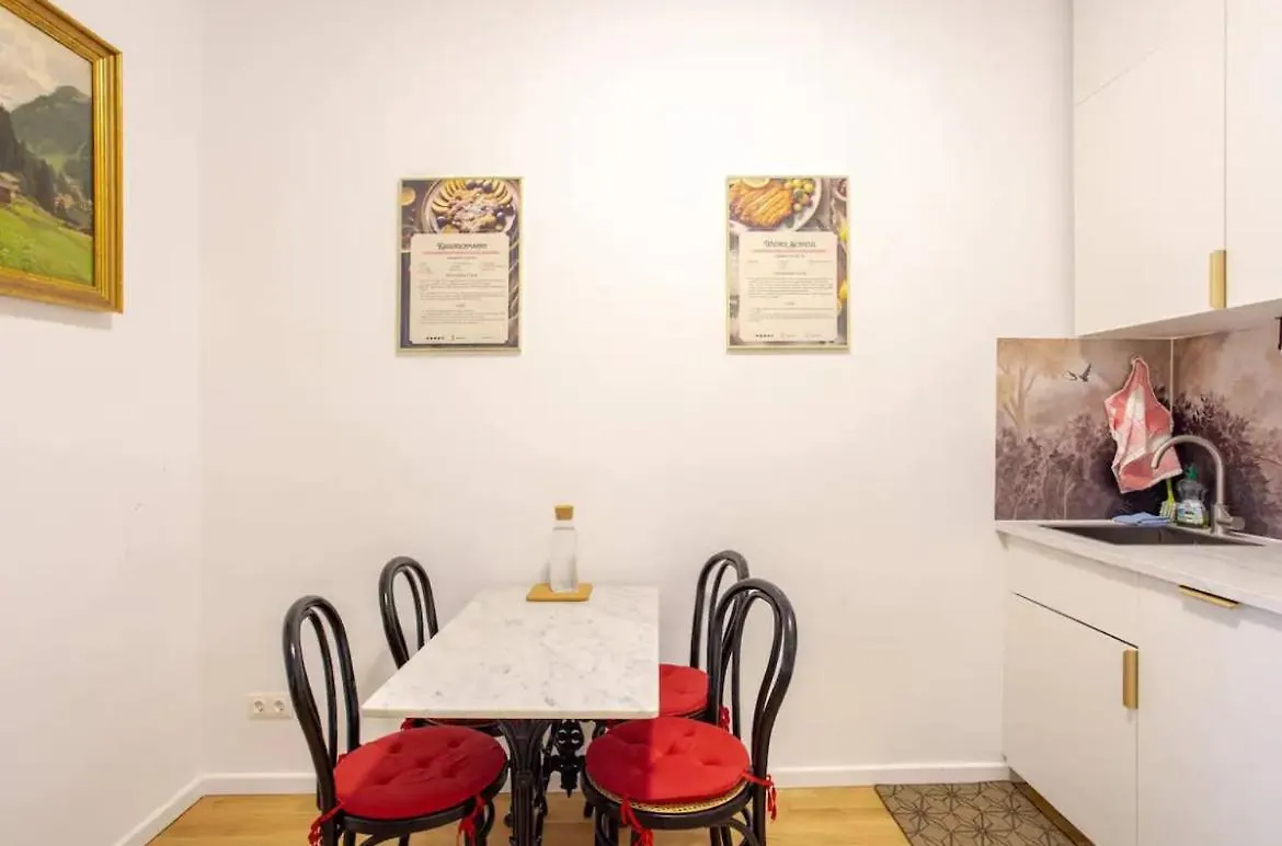 Apartment Gemuetliche Wohnung Nur 15 Minuten Ins Stadtzentrum Vienna