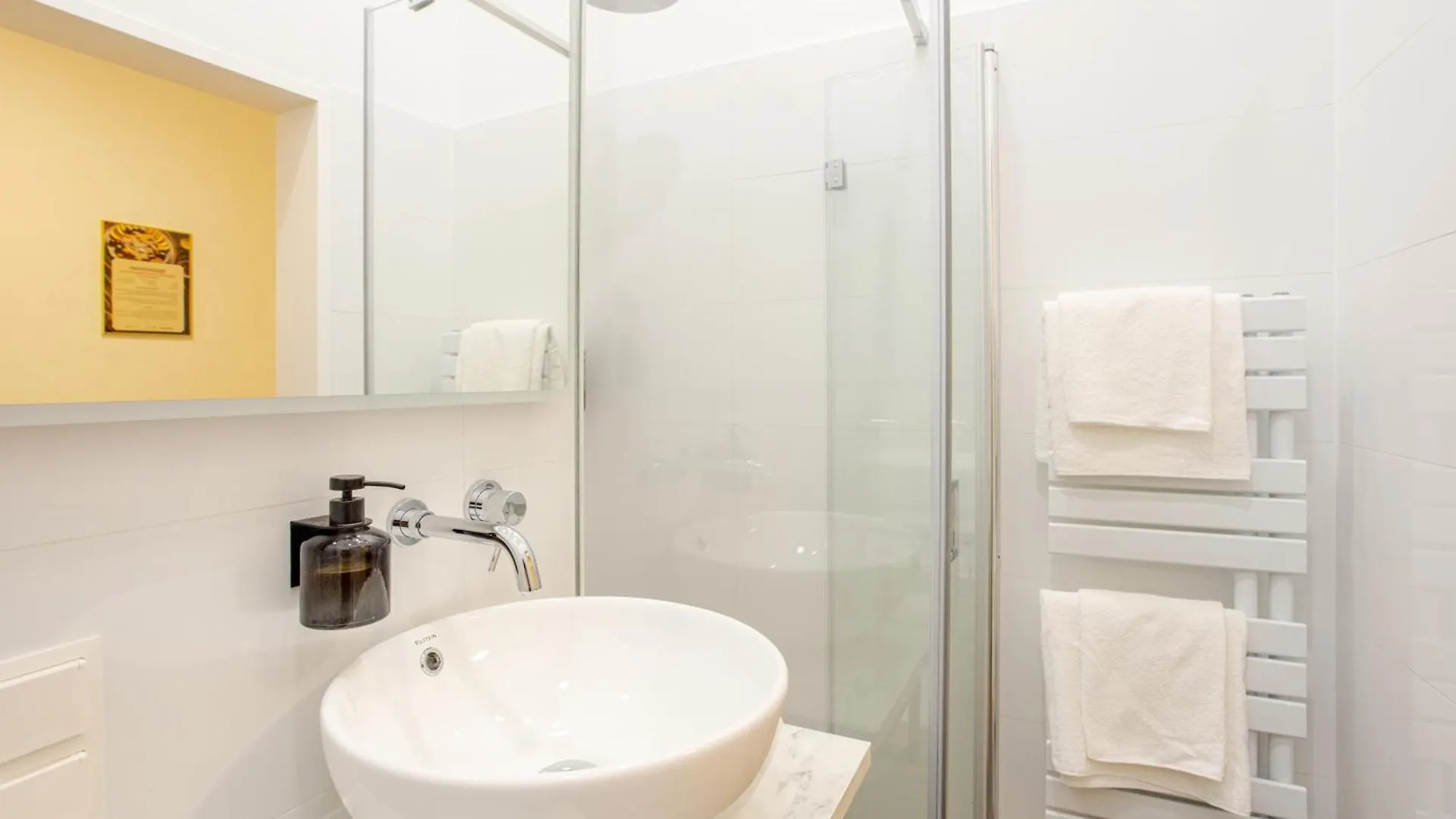 Gemuetliche Wohnung Nur 15 Minuten Ins Stadtzentrum Vienna Apartment